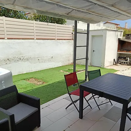 Maison Spacieuse Avec Gonflable * Perpignan